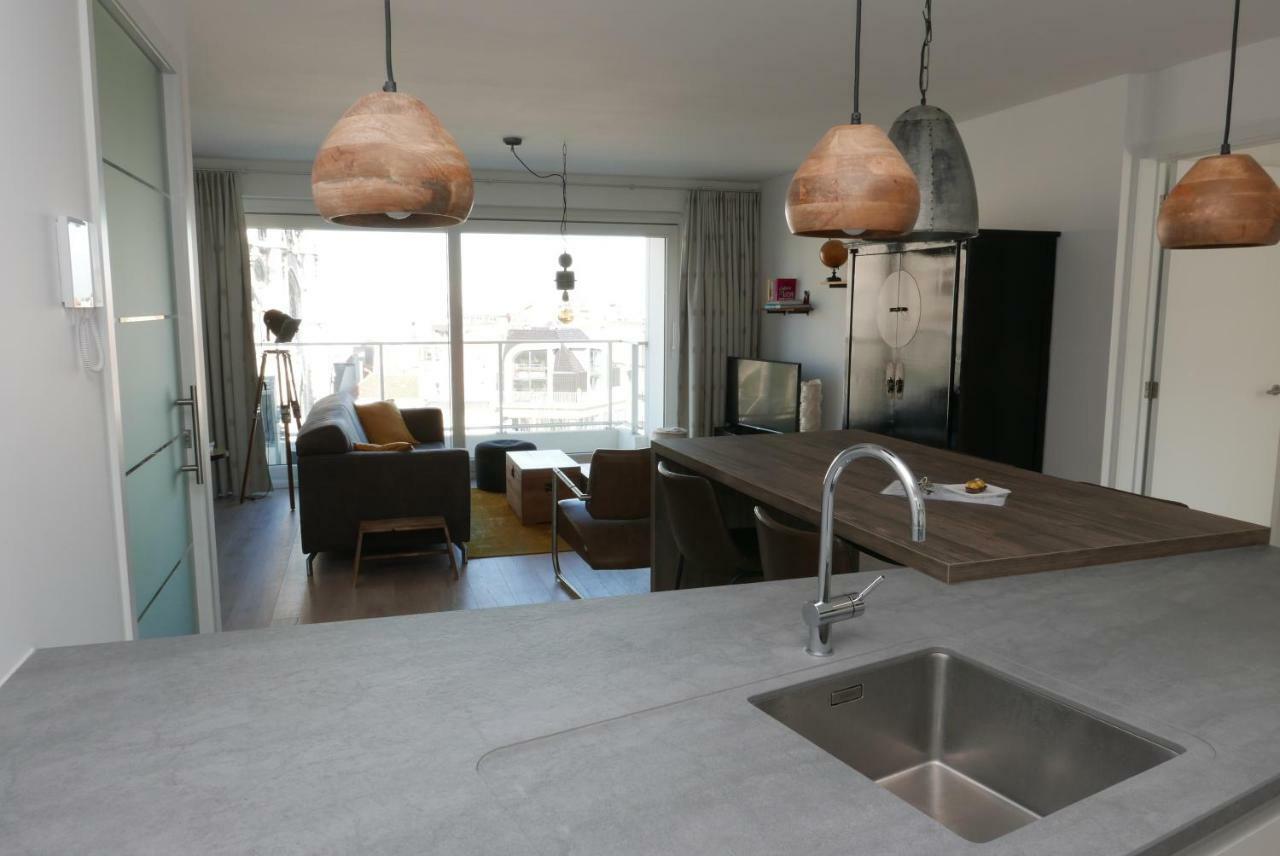Appartement Aan Zee Остенде Экстерьер фото